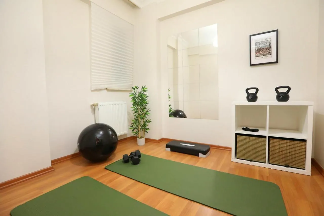 Apartment Spacious And Central Flat In Sisli Istanbul